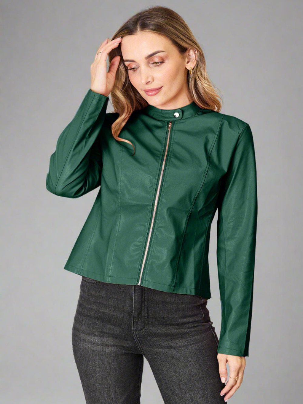 Ursula – Jacke mit Stehkragen und Reißverschluss