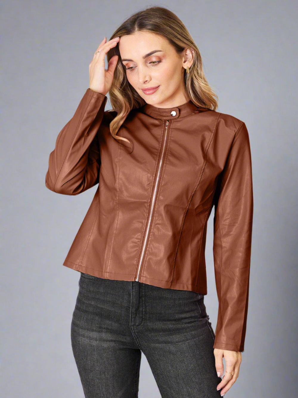 Ursula – Jacke mit Stehkragen und Reißverschluss