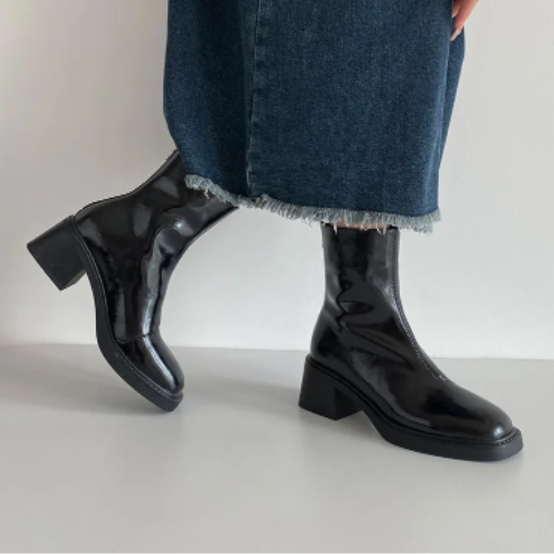 Ursula – Stiefelette Mit Quadratischer Spitze Und Absatz