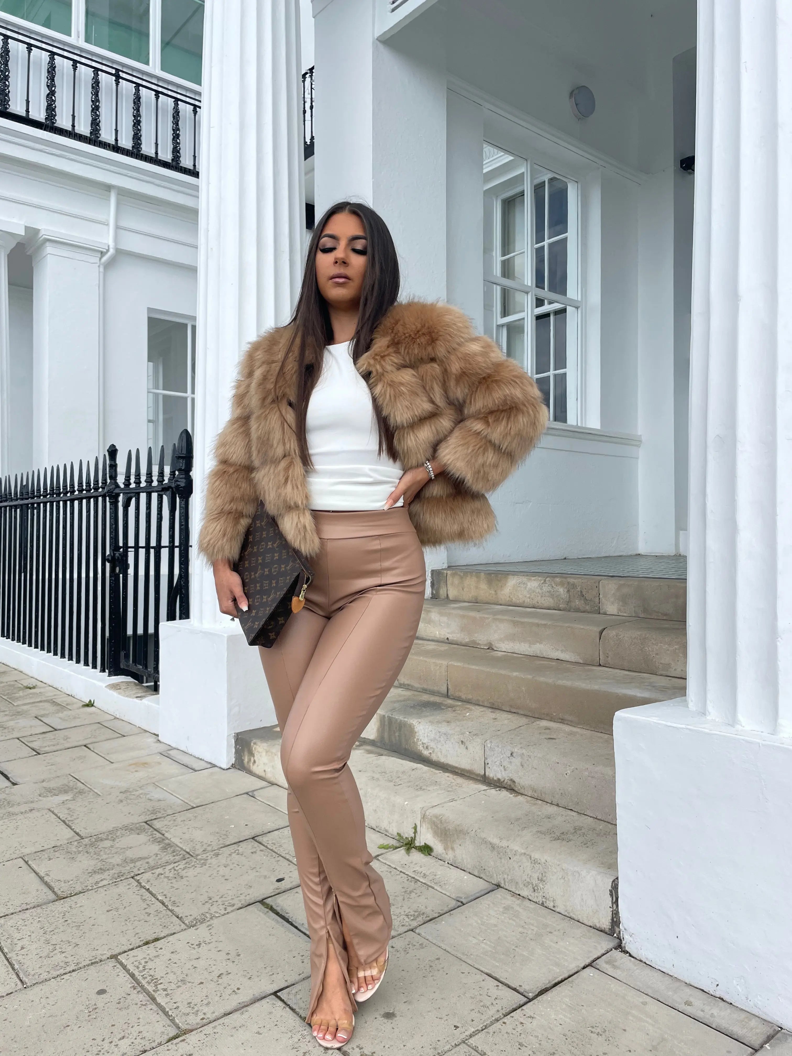 Yvonne – Stilvolle Übergangsjacke für Herbst & Frühling