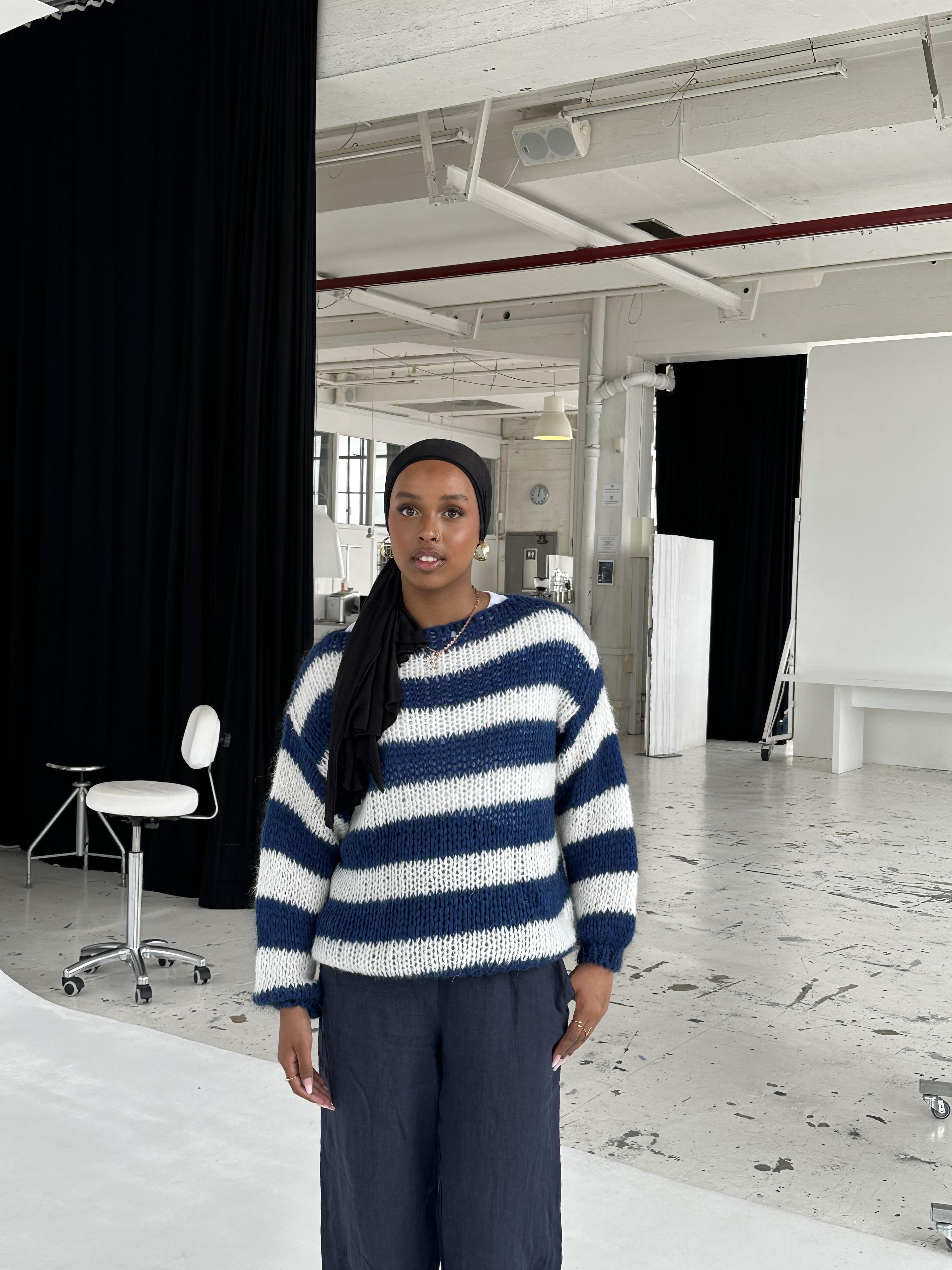 Levora - Striped Knit