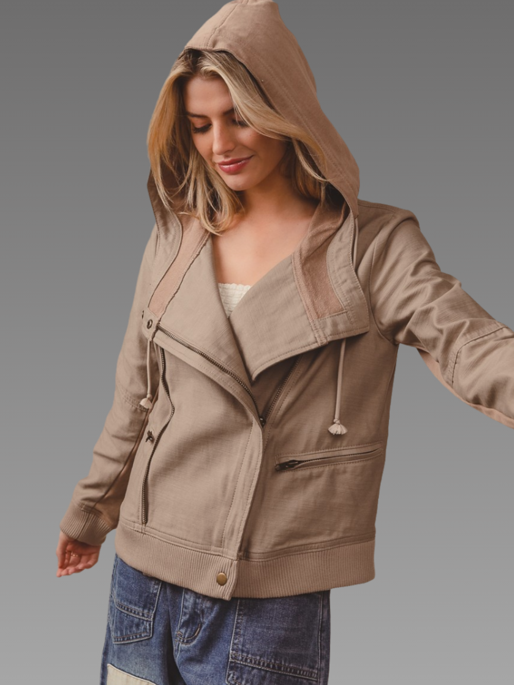 Ulrike – Modische Jacke im Biker-Stil