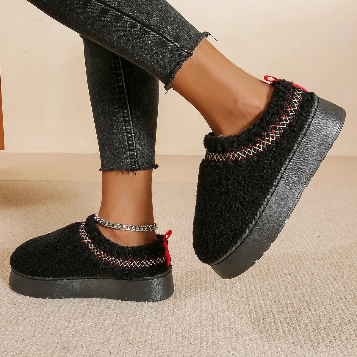 Betty- Fleece Slipper