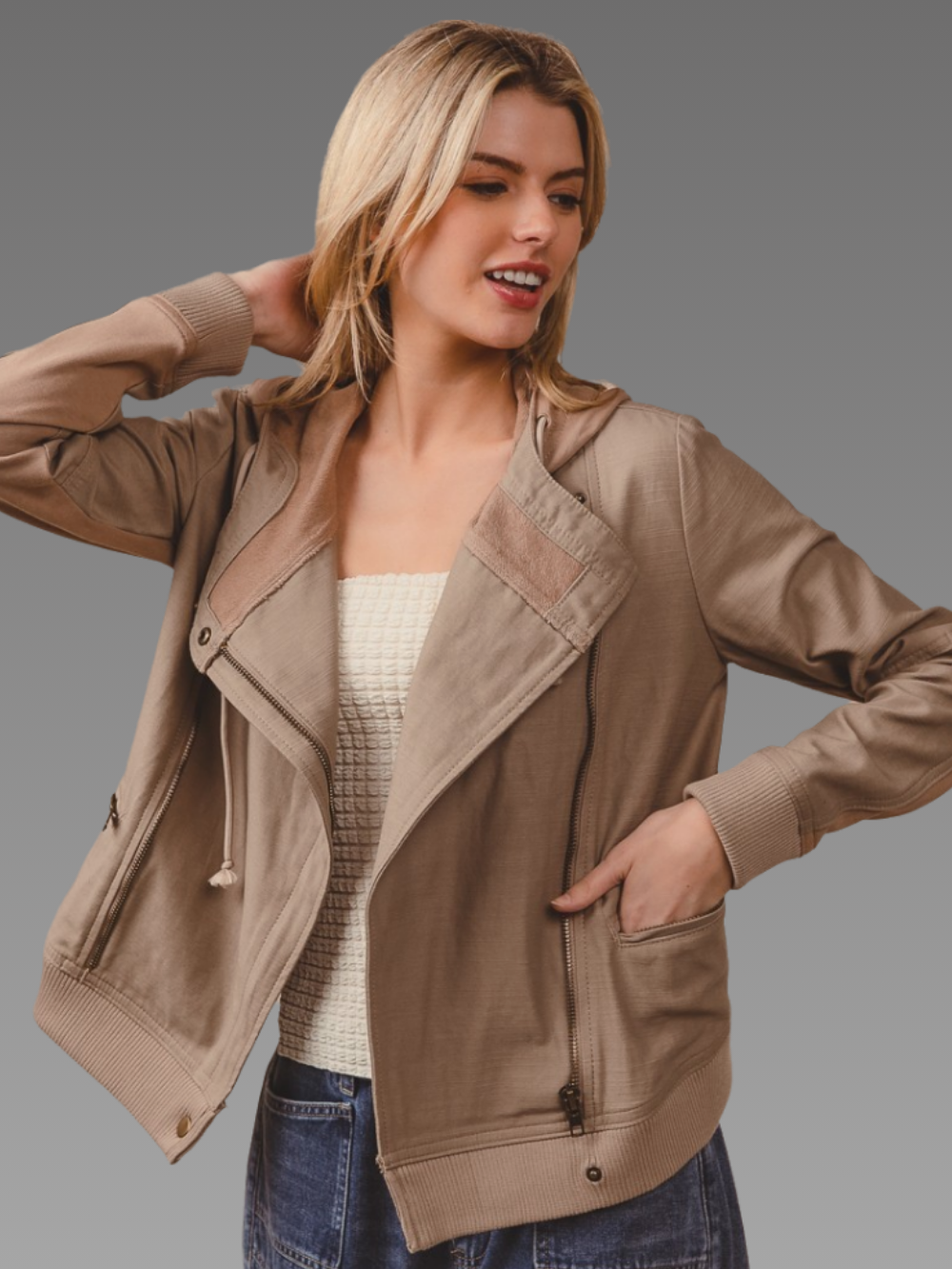 Ulrike – Modische Jacke im Biker-Stil