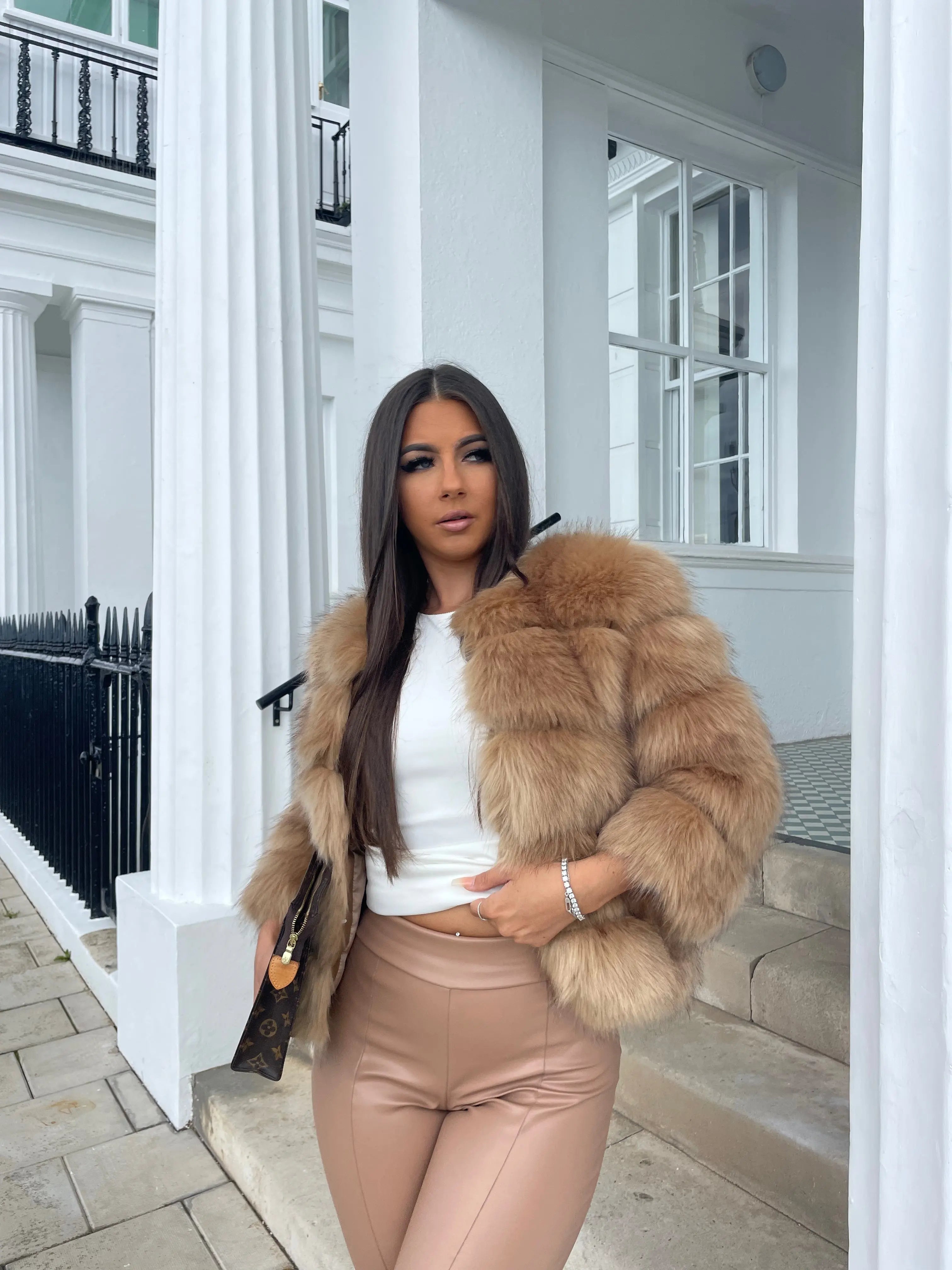 Yvonne – Stilvolle Übergangsjacke für Herbst & Frühling