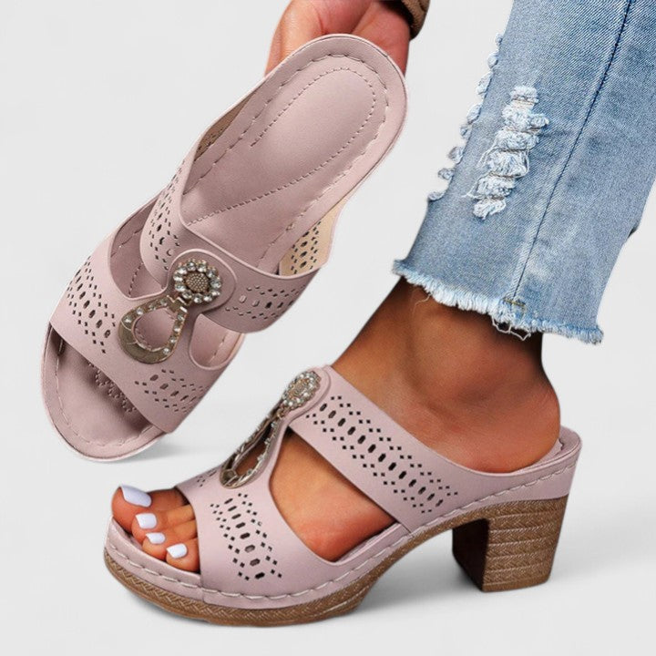 Antonia – Orthopädische Sandalen 5