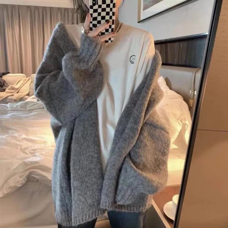 Paula – Warme Strickjacke für kalte Tage