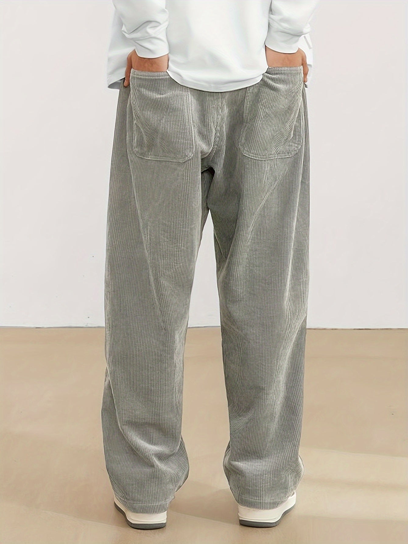 Benedikt - Herren Cordhose mit Taschen 1
