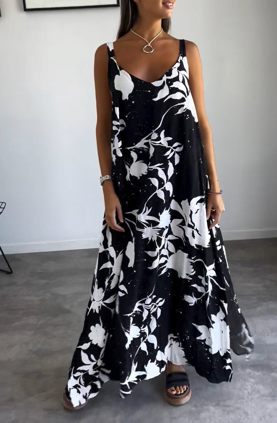 Bettina- Damen Sommerkleid Schwarz 1