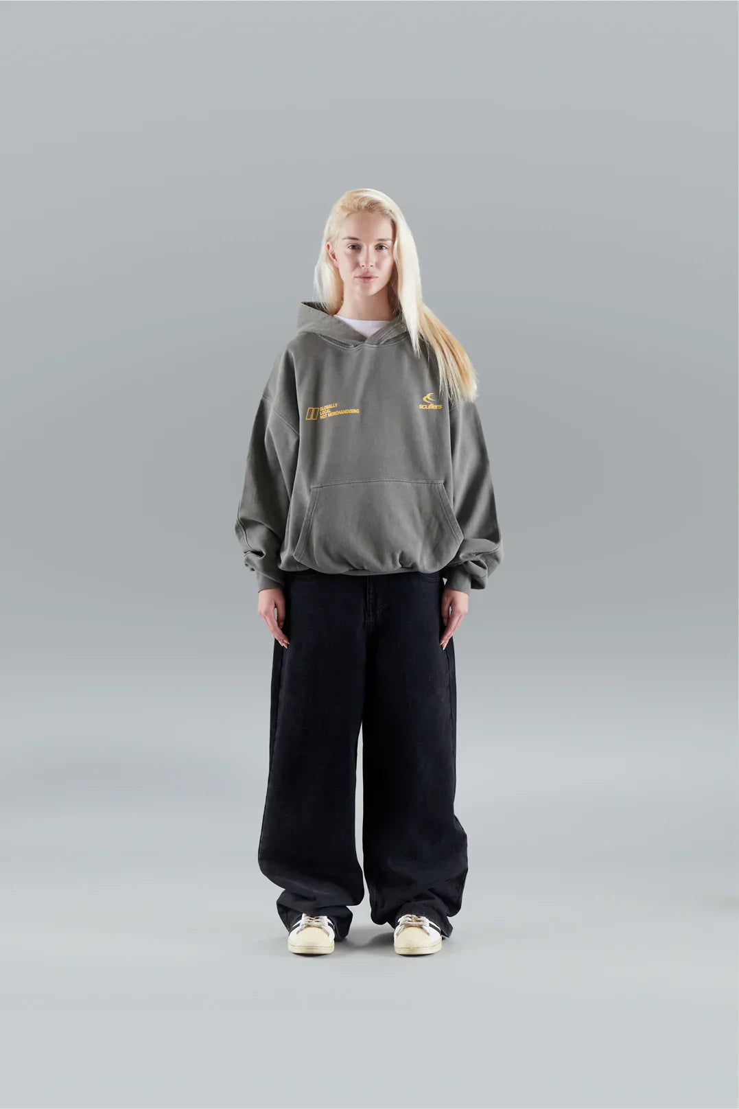 Blakely - WORLDWIDE HOODIE