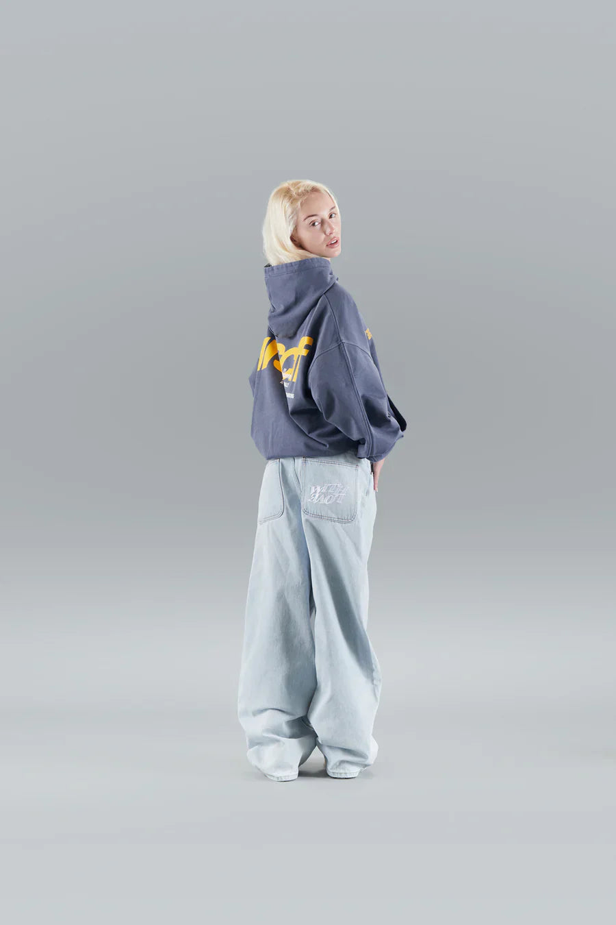 Blakely - WORLDWIDE HOODIE