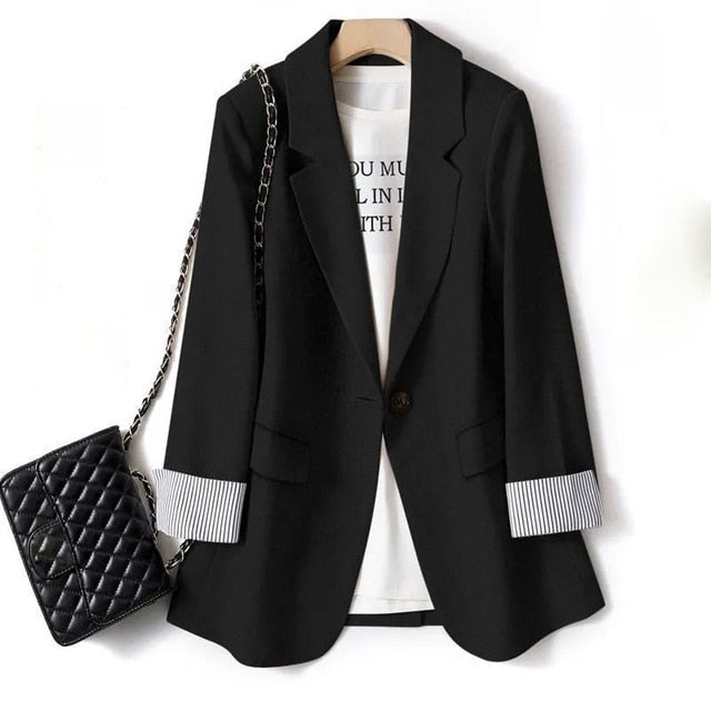 Karin - Lässiger Damenblazer mit Tasche