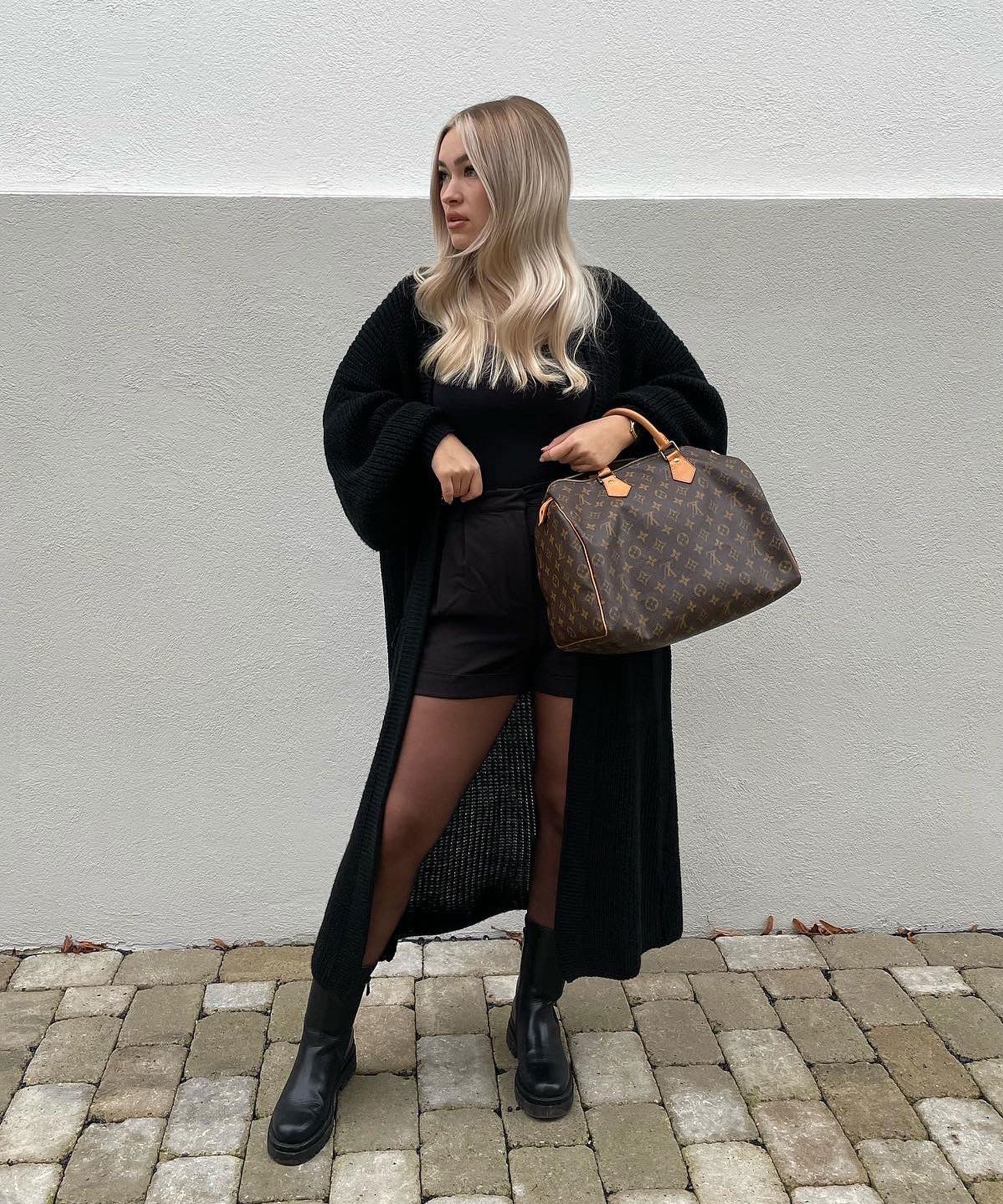 Vera – Eleganter Langer Cardigan In Schwarz