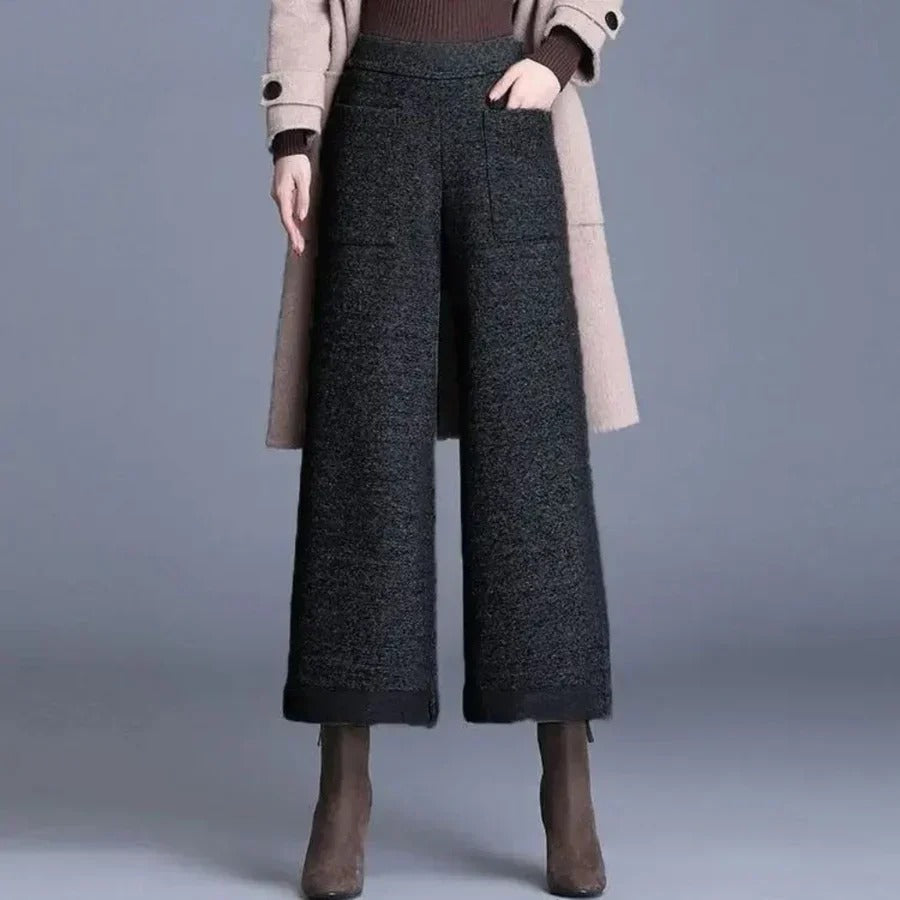 Celine – Wollhose für Damen 1