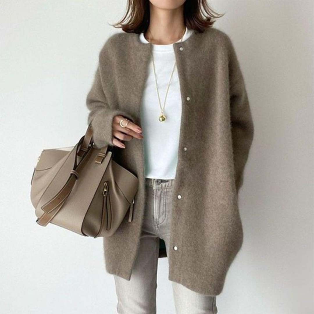 Mila - Raffinierte Strickjacke mit Stil