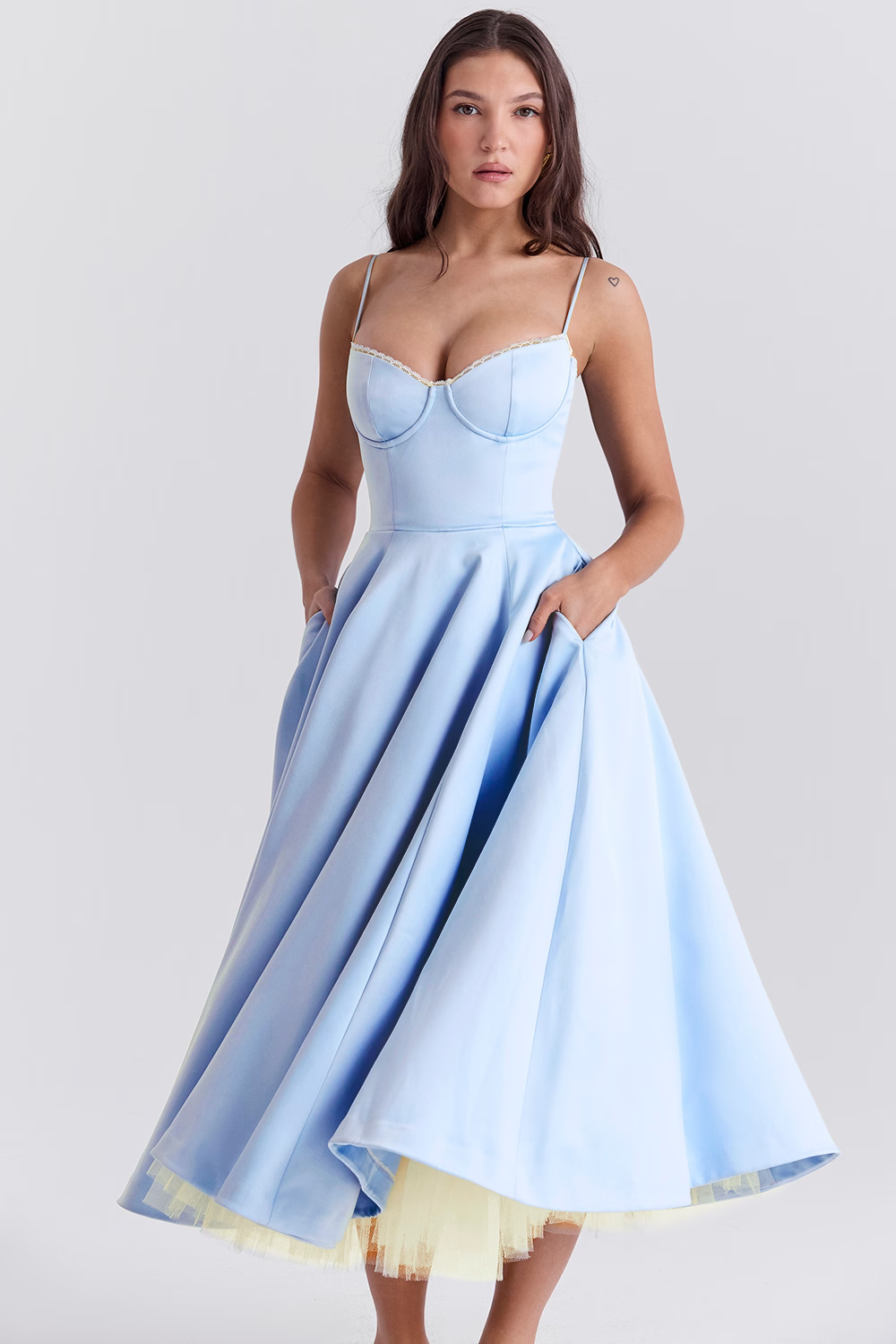 Das- Favoritenkleid Blau 1