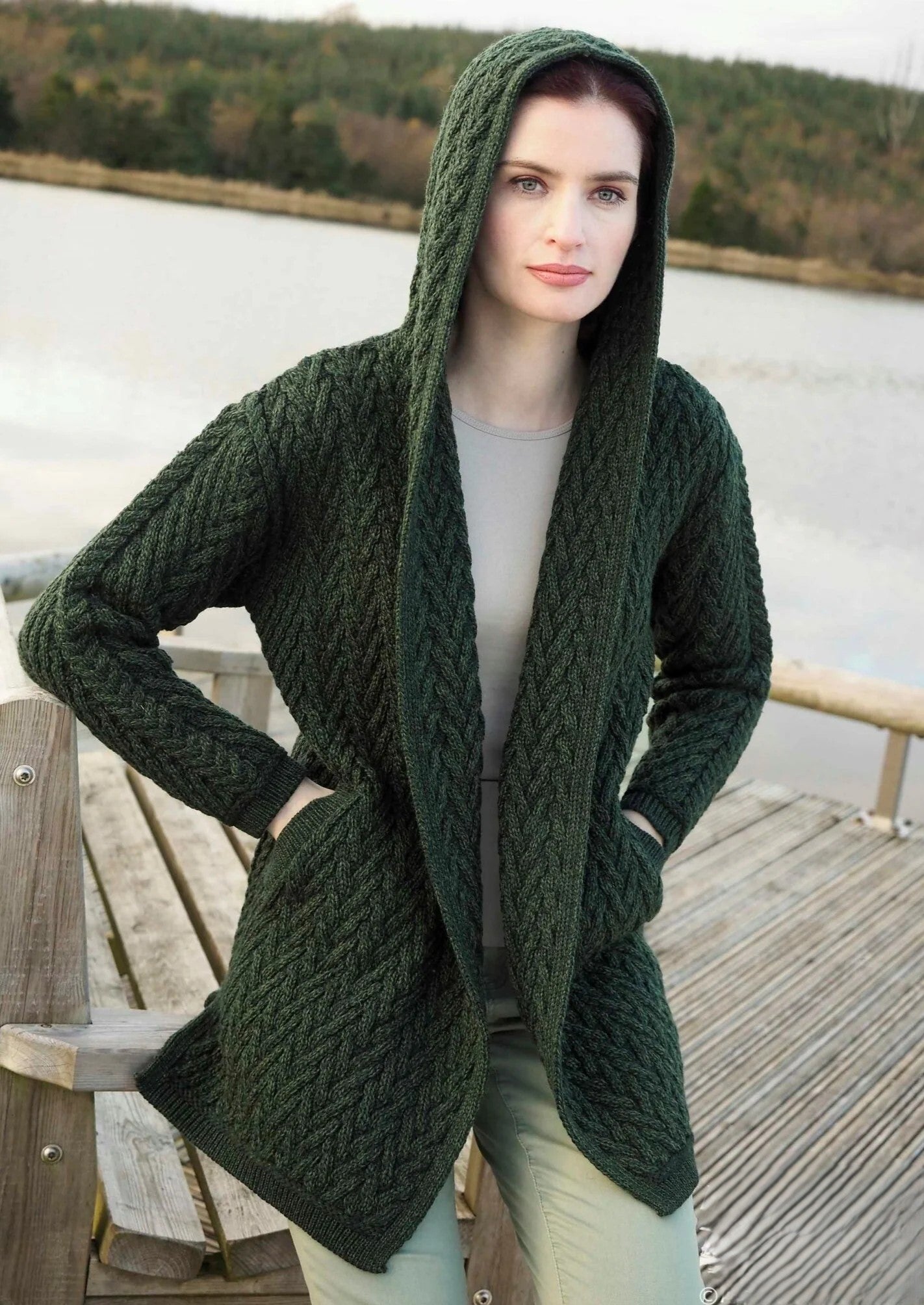 Gabriele - Shawl Hooded Aran Cardigan Grün