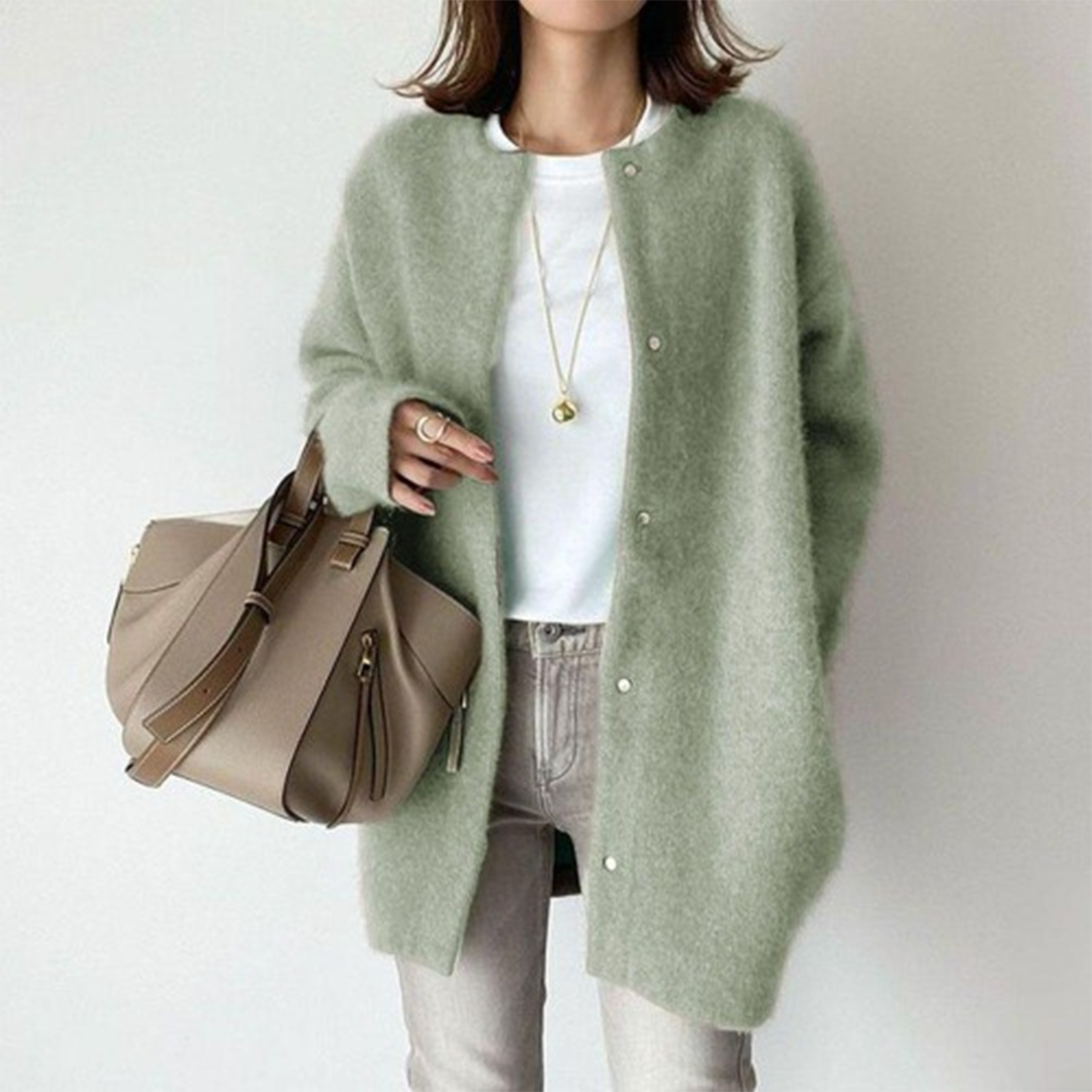 Mila - Raffinierte Strickjacke mit Stil