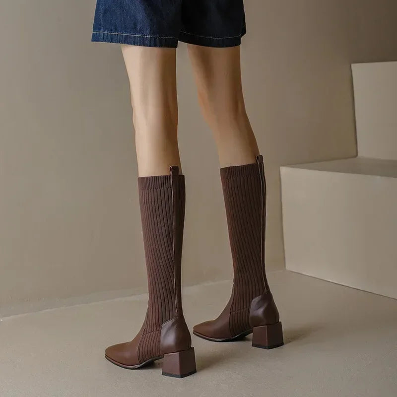Amber - Gestrickte Langstiefel für Damen