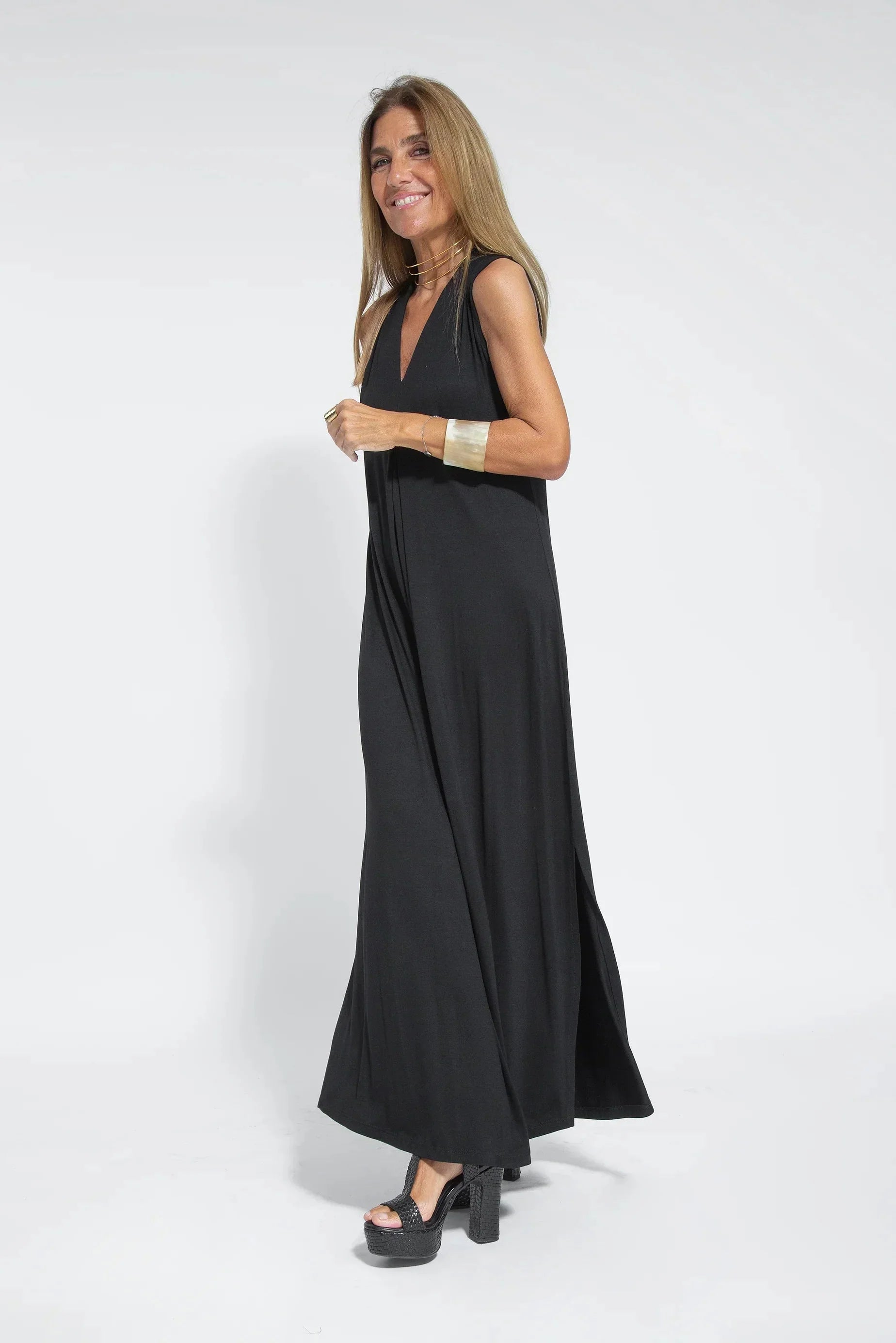 Janette- Schlankes Kleid Schwarz 2