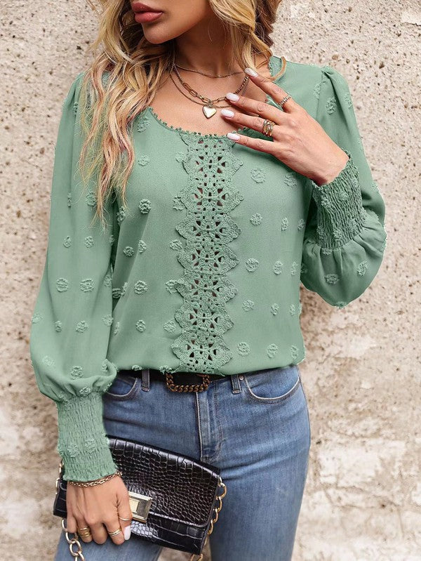 Juliana - Langärmlige elegante Swiss-Dot-Bluse - Hellgrün