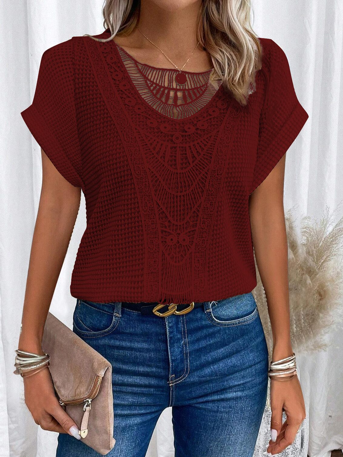 Karina- Damen luftige Sommerbluse mit raffiniertem Häkelmuster Bordeaux 1