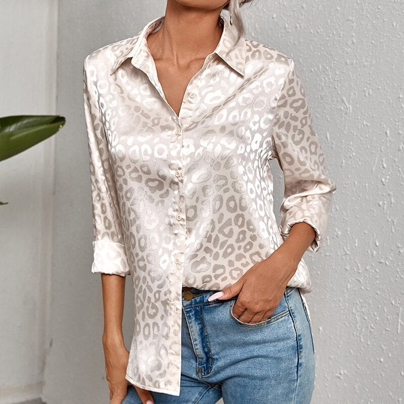 Karina - Elegante Damenbluse mit Luxuriösem Druck Aprikose