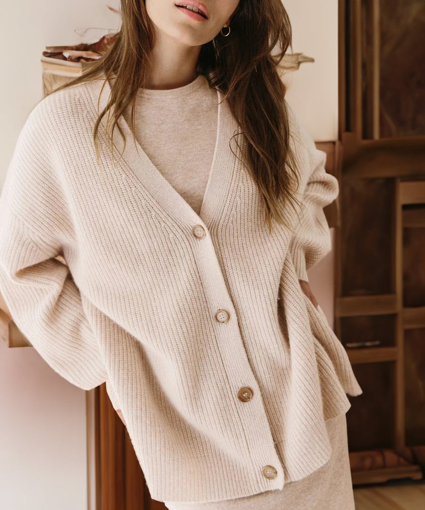 Viola – Lässige Strickjacke für Damen