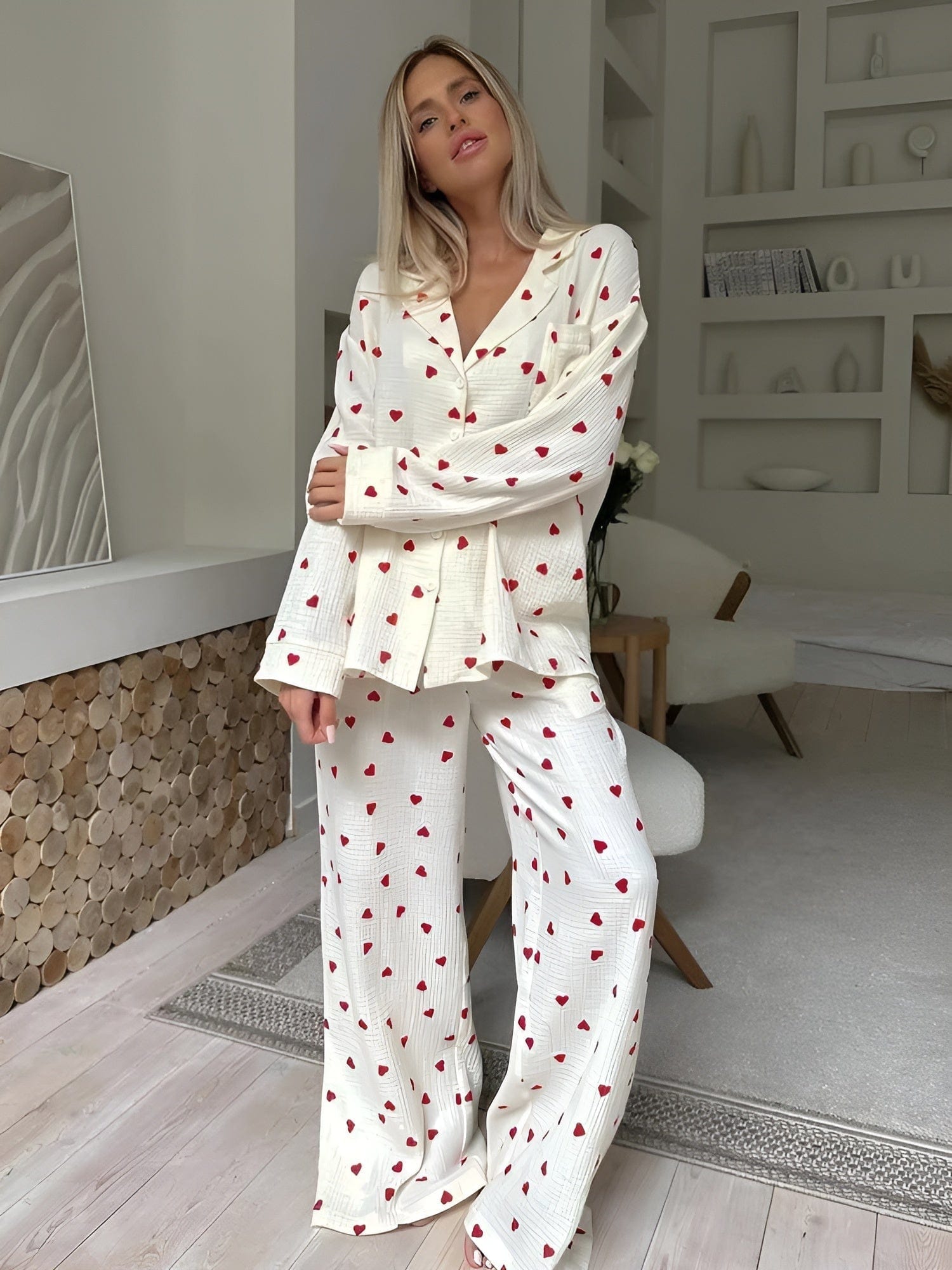 Katrin - Das ästhetische Herz-Pyjama-Set Herzen