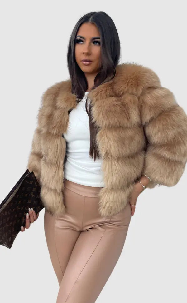 Yvonne – Stilvolle Übergangsjacke für Herbst & Frühling