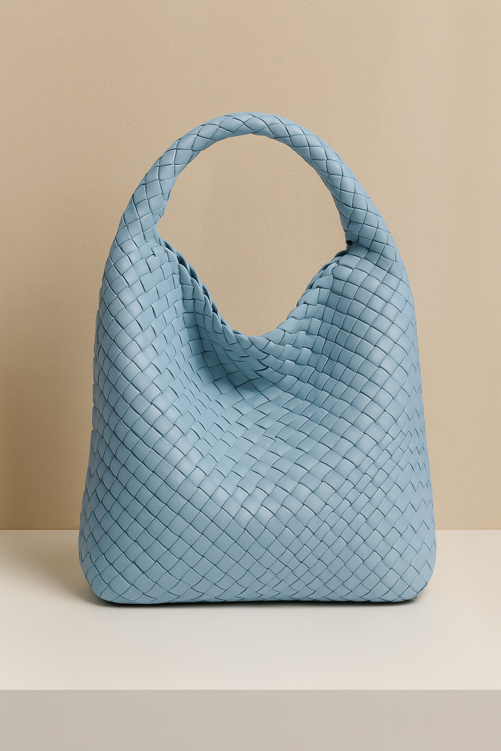 Dianne – Weiche Eimertasche Handgefertigt