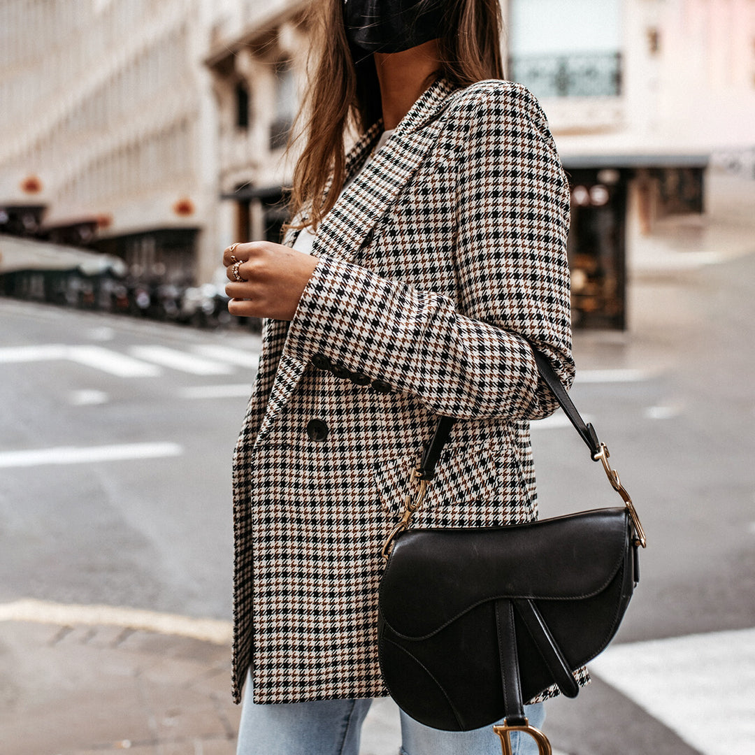 Klara - Lässiger Damenblazer im karierten Design