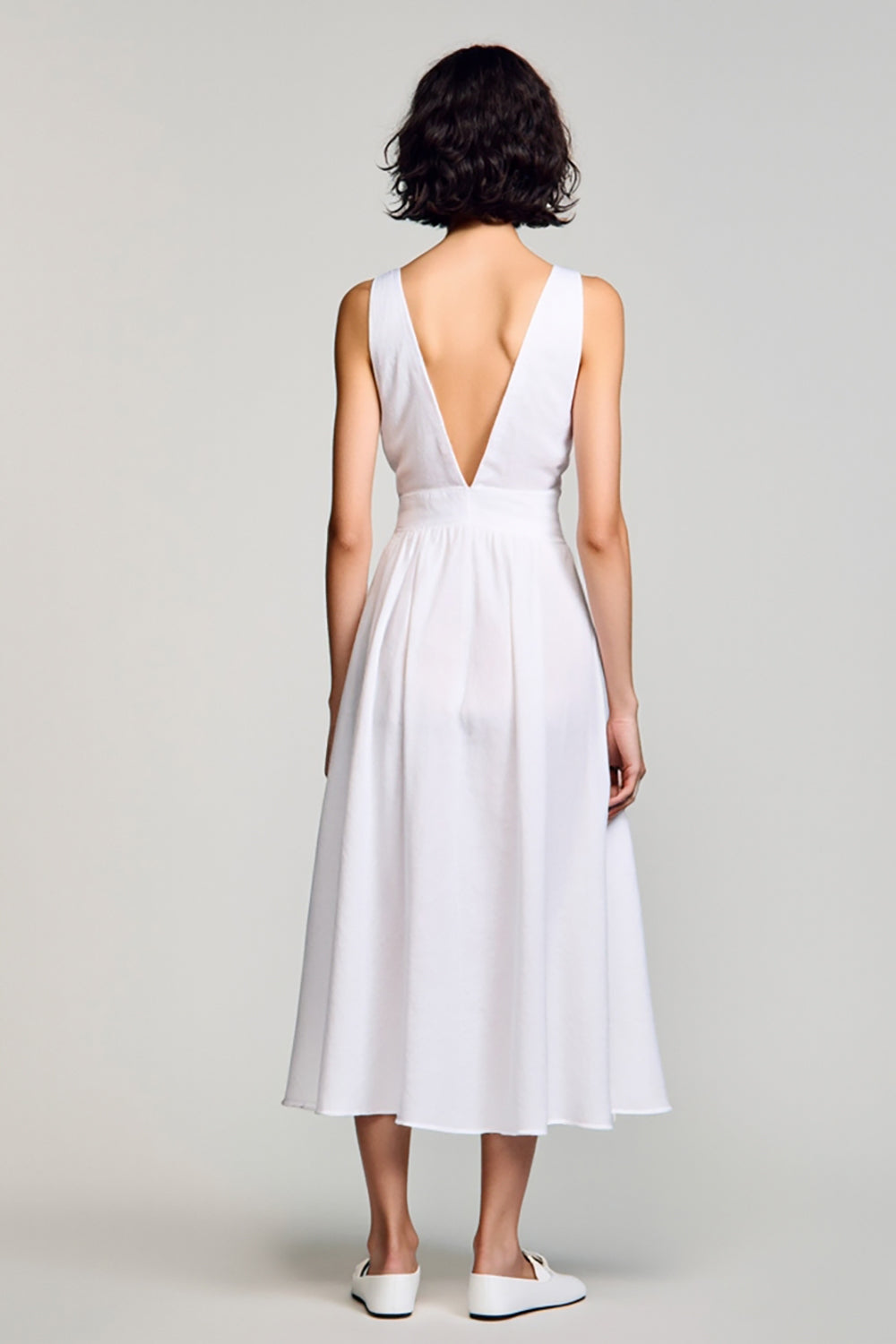 Nilda- Weißes A-Linie Midikleid mit V-Ausschnitt Weiß