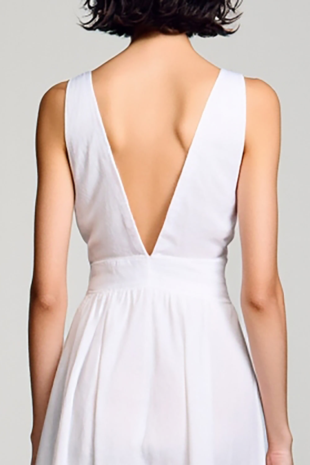 Nilda- Weißes A-Linie Midikleid mit V-Ausschnitt Weiß 2