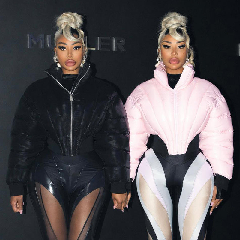 Denise – Modische Kurze Steppjacke Mit Hohem Kragen