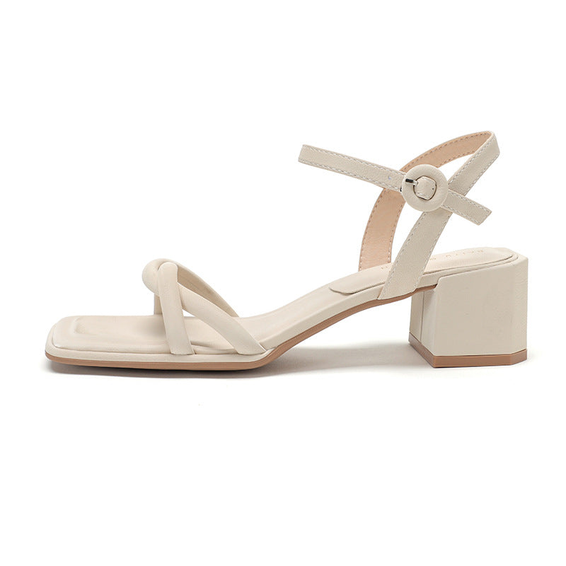 Petra- Damen Stylische Blockabsatzsandalen mit verstellbaren Riemen