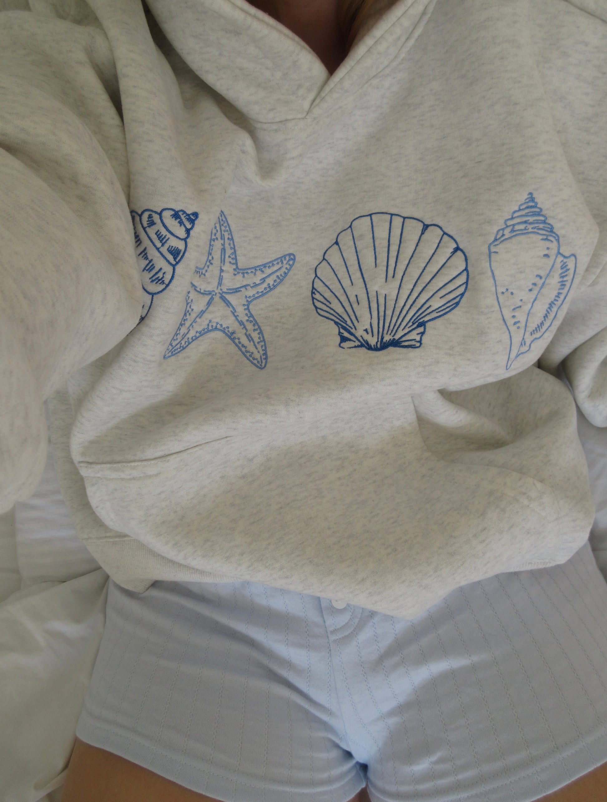 Ocenia - Unisex-Sweatshirt mit Muscheln