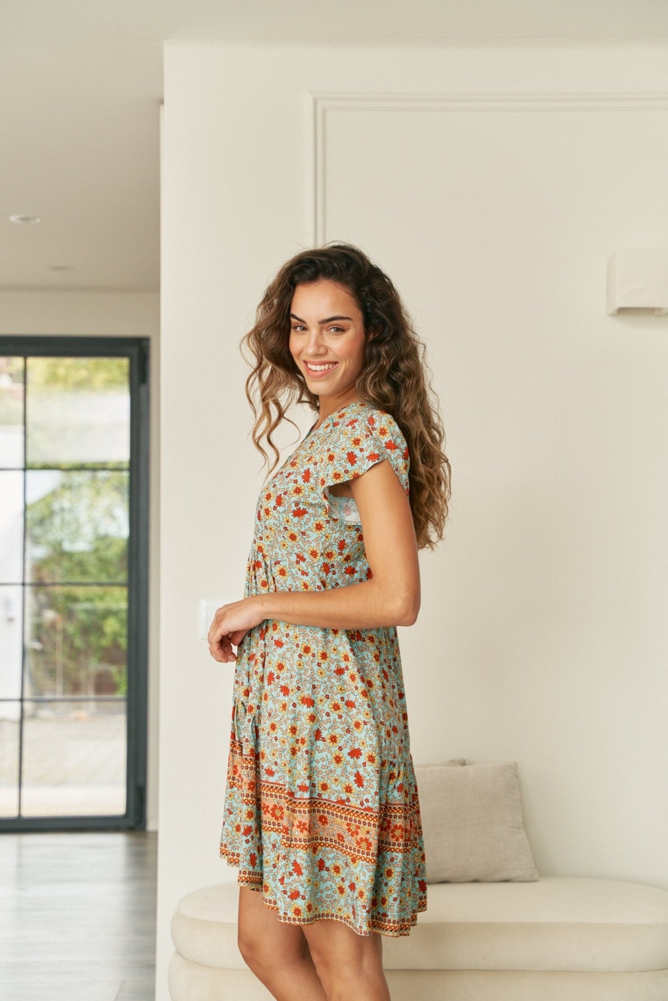 Ophelia- Boho Sommerkleid mit Blumenprint und V-Ausschnitt 2