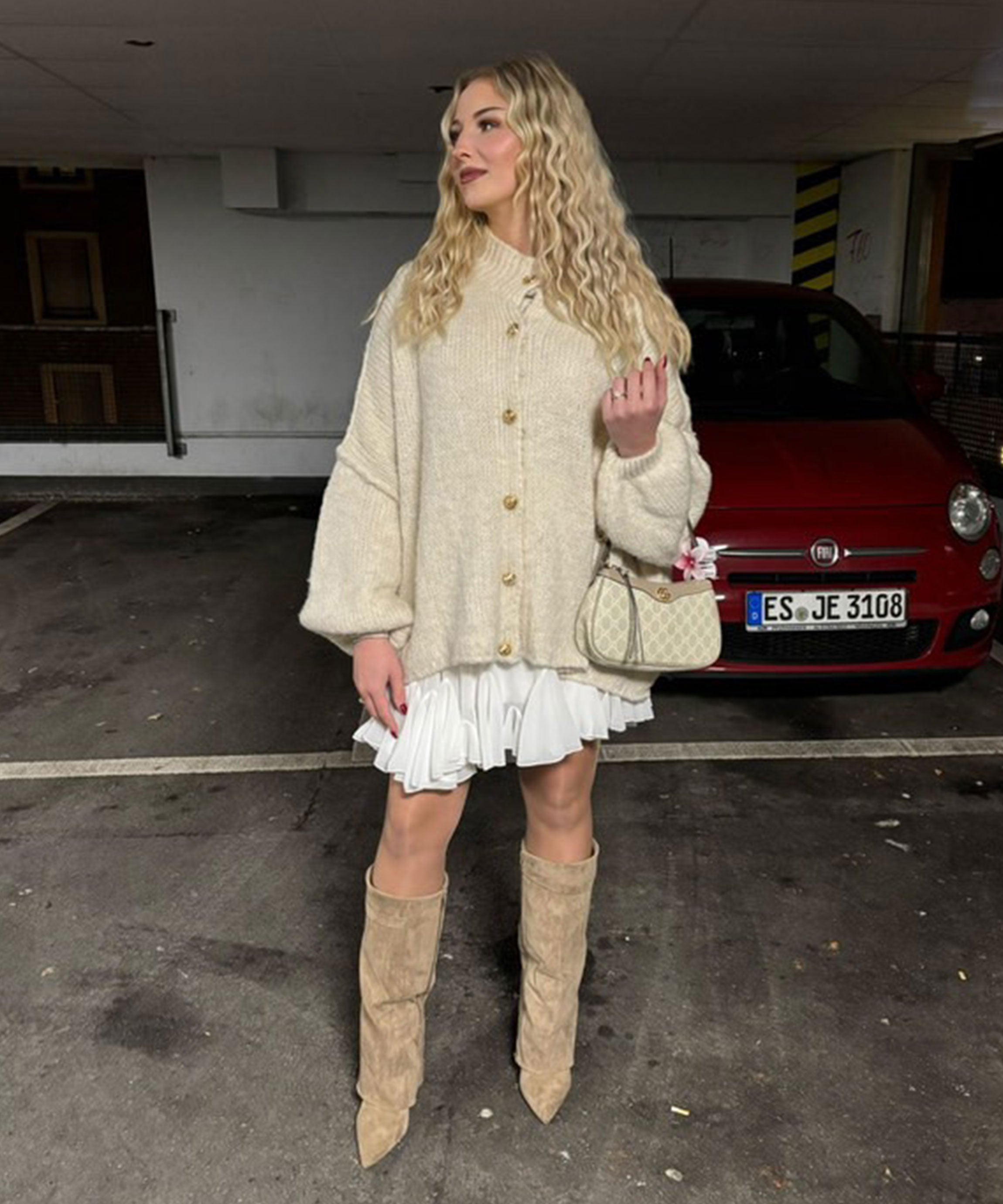 Valerie – Lässige Oversize-Strickjacke