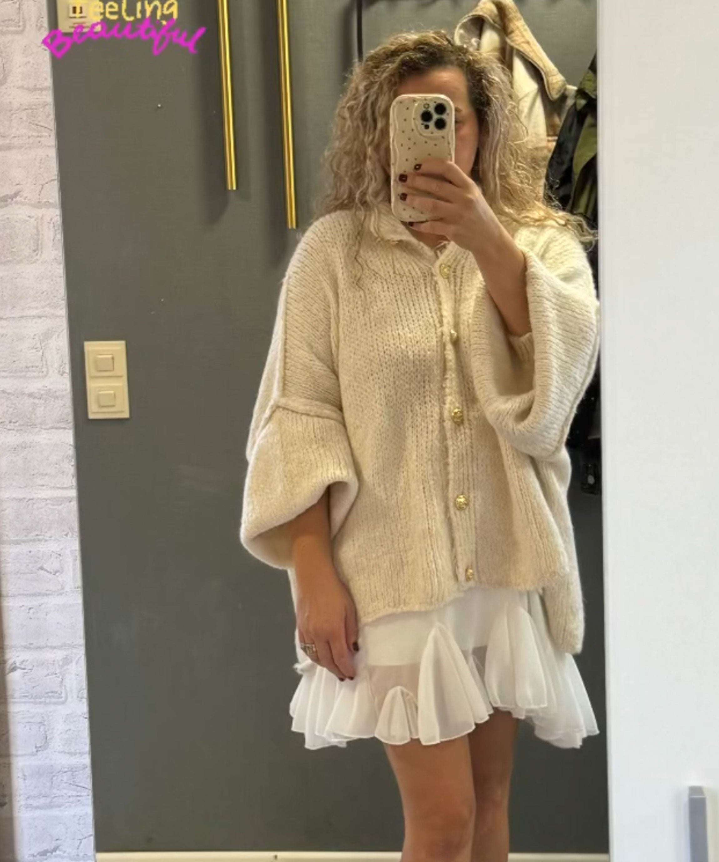 Valerie – Lässige Oversize-Strickjacke