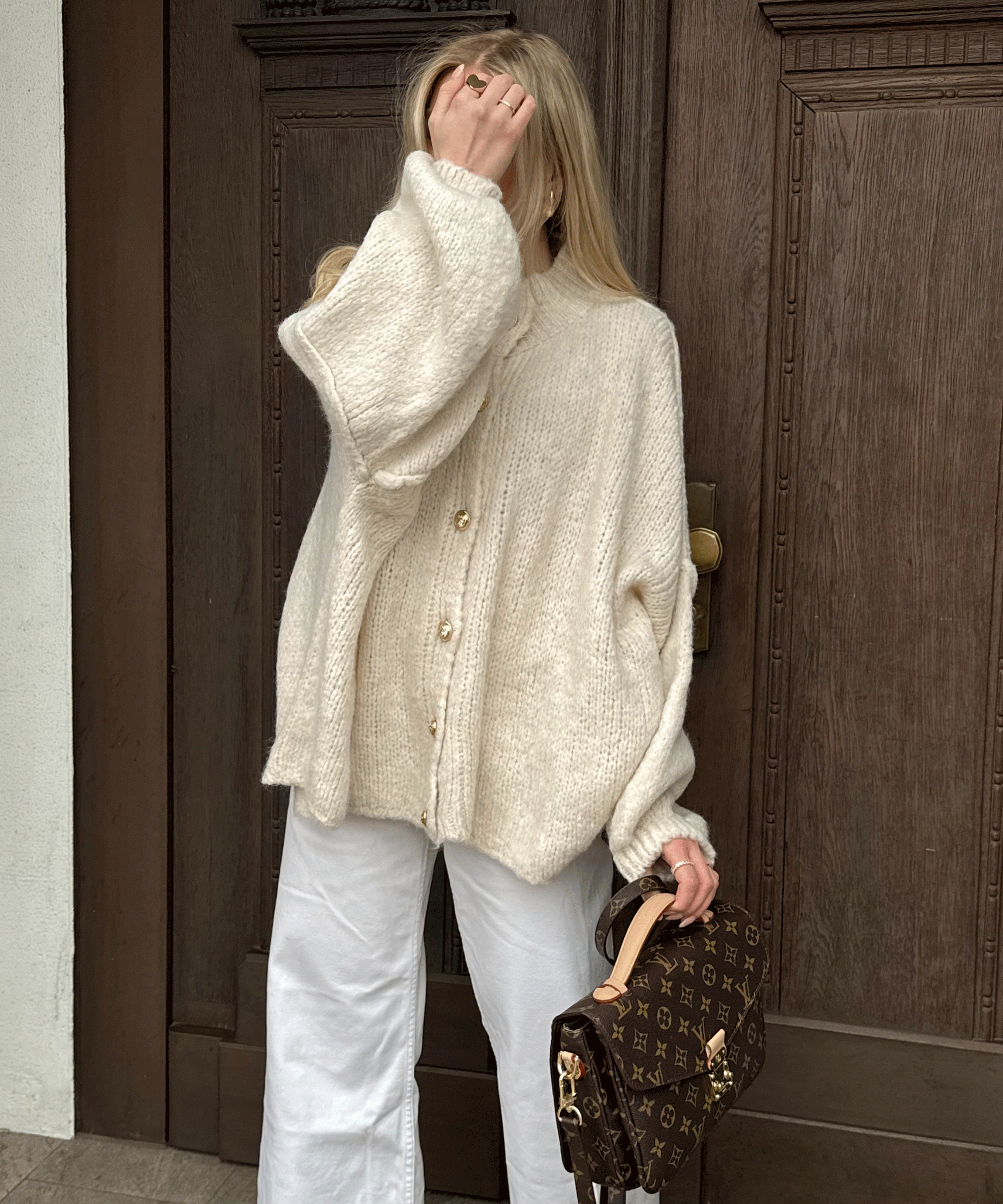 Valerie – Lässige Oversize-Strickjacke