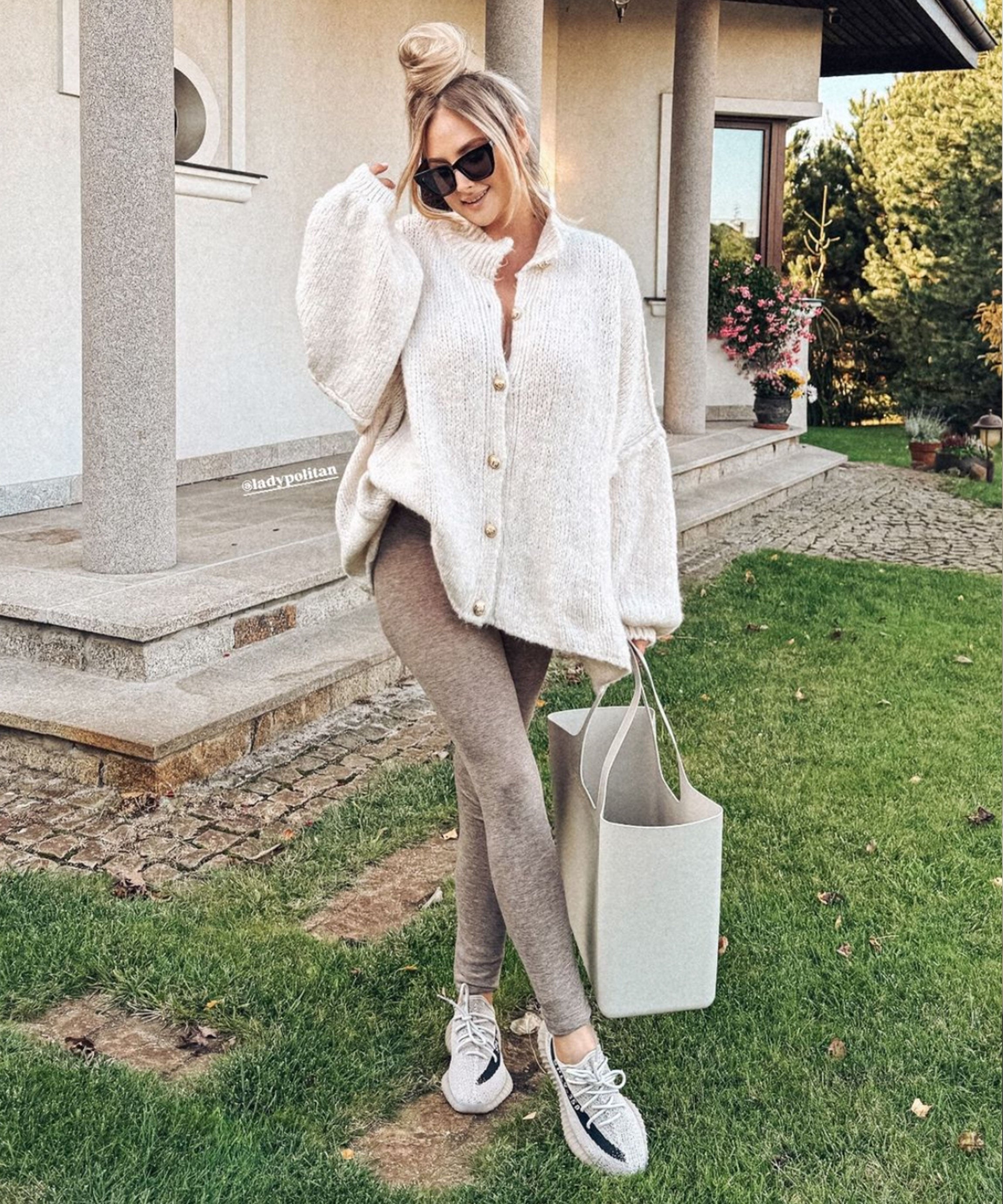 Valerie – Lässige Oversize-Strickjacke