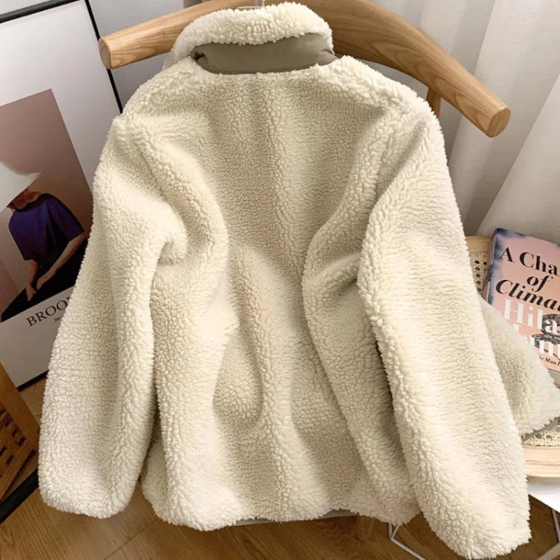 Delfina - Flauschig Weiche Damen Winterjacke Warm & Stylisch