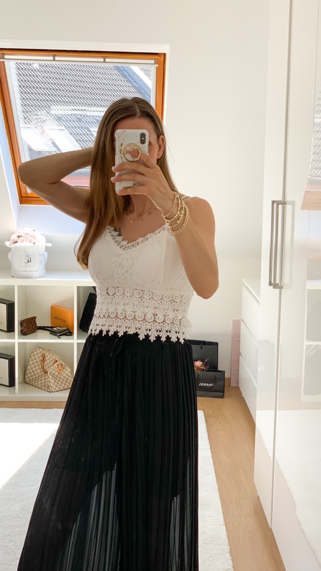Palmira- Crop Top aus Spitze in Weiß 11