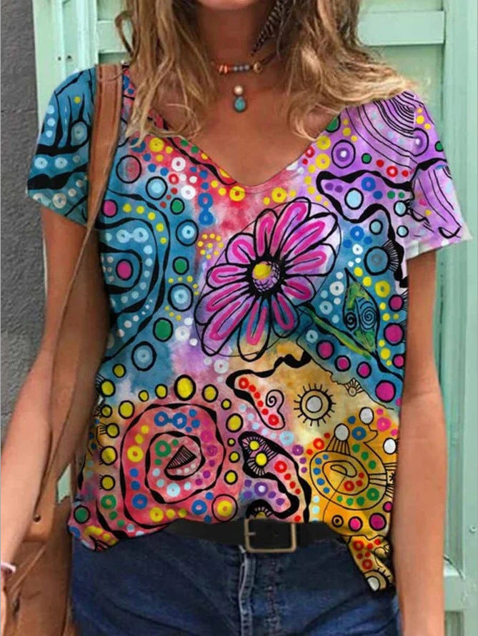Palmira- Kurzarm-T-Shirt mit V-Ausschnitt und Grafikdruck 7