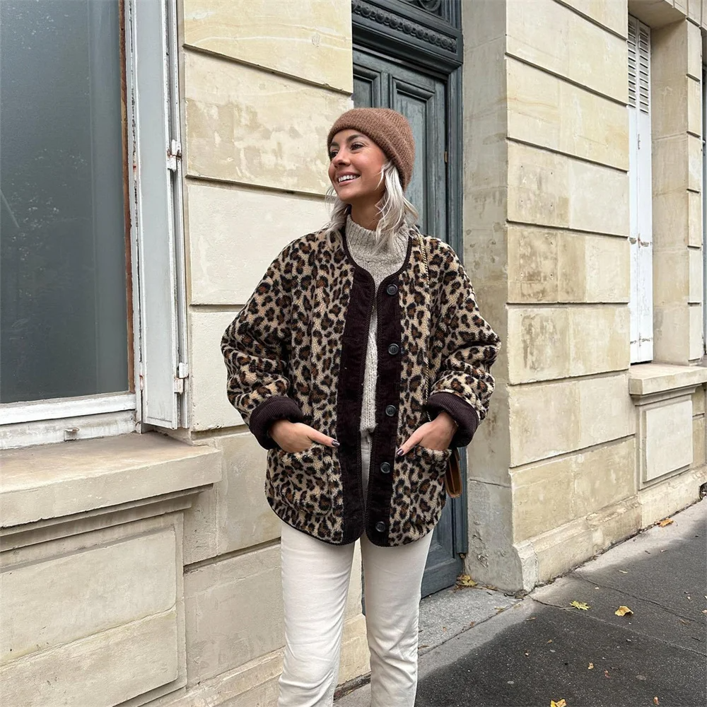 Perdita - Oversize Winterjacke für Damen warm gefüttert Leopardenmuster