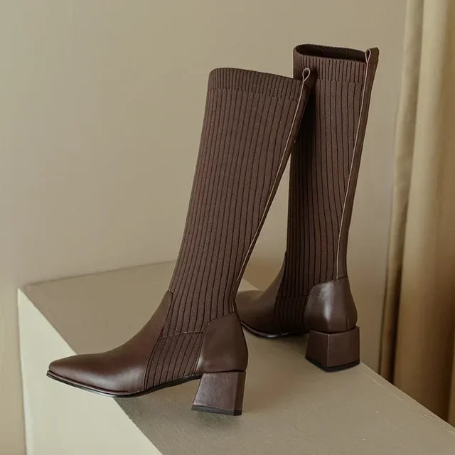 Amber - Gestrickte Langstiefel für Damen