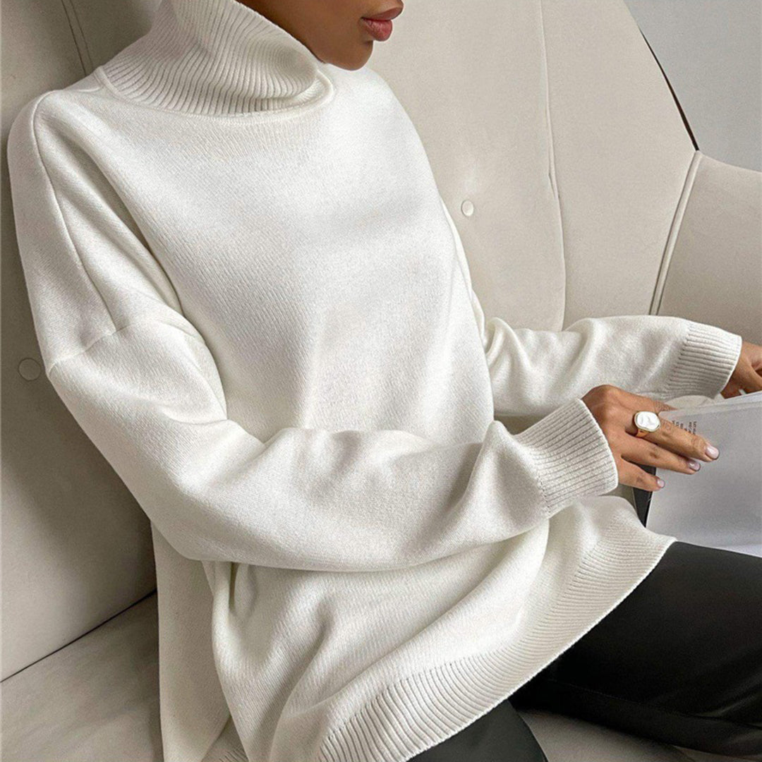 Thea – Eleganter Rollkragenpullover mit Seitenschlitz