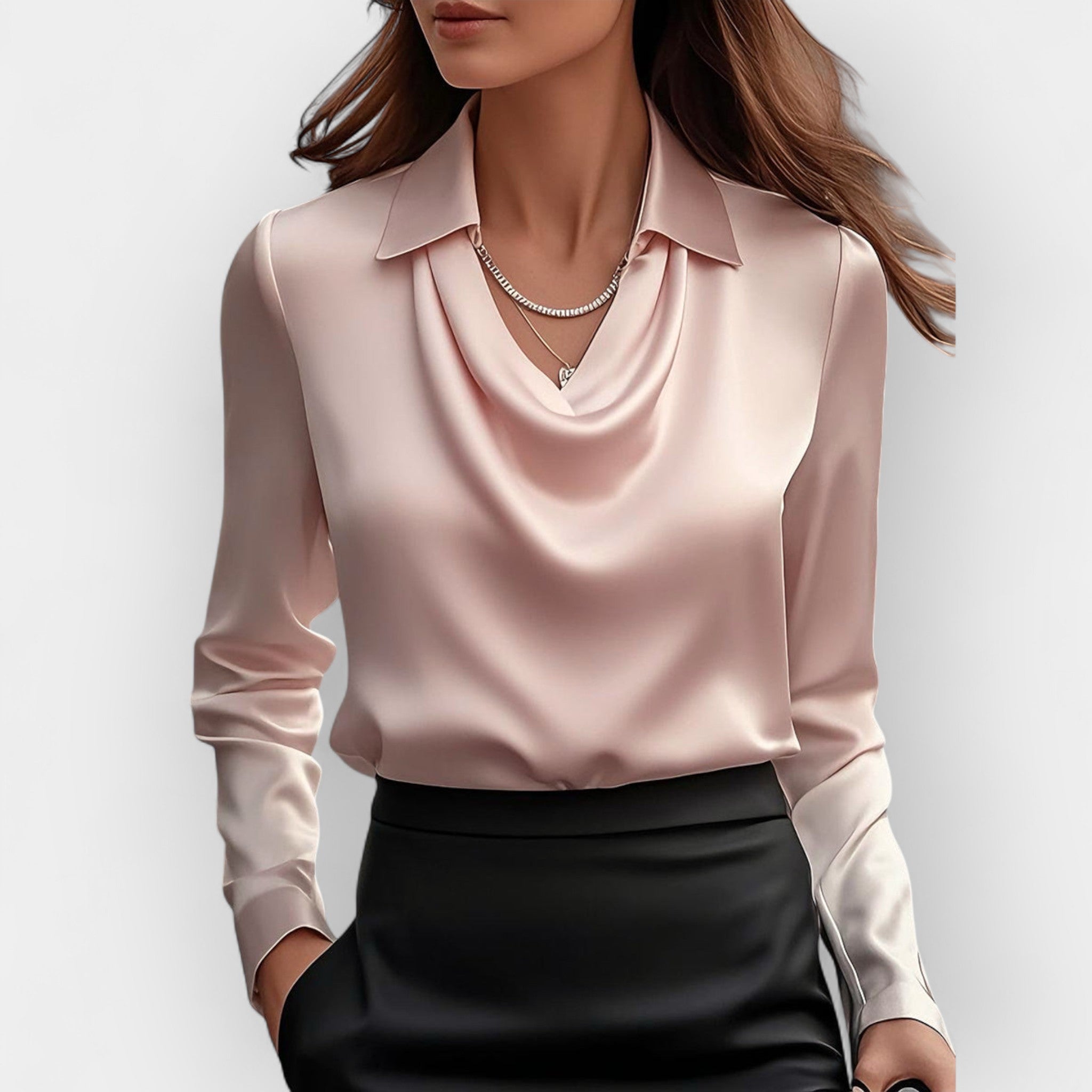 Jutta – Elegante Bluse Mit Wasserfallkragen