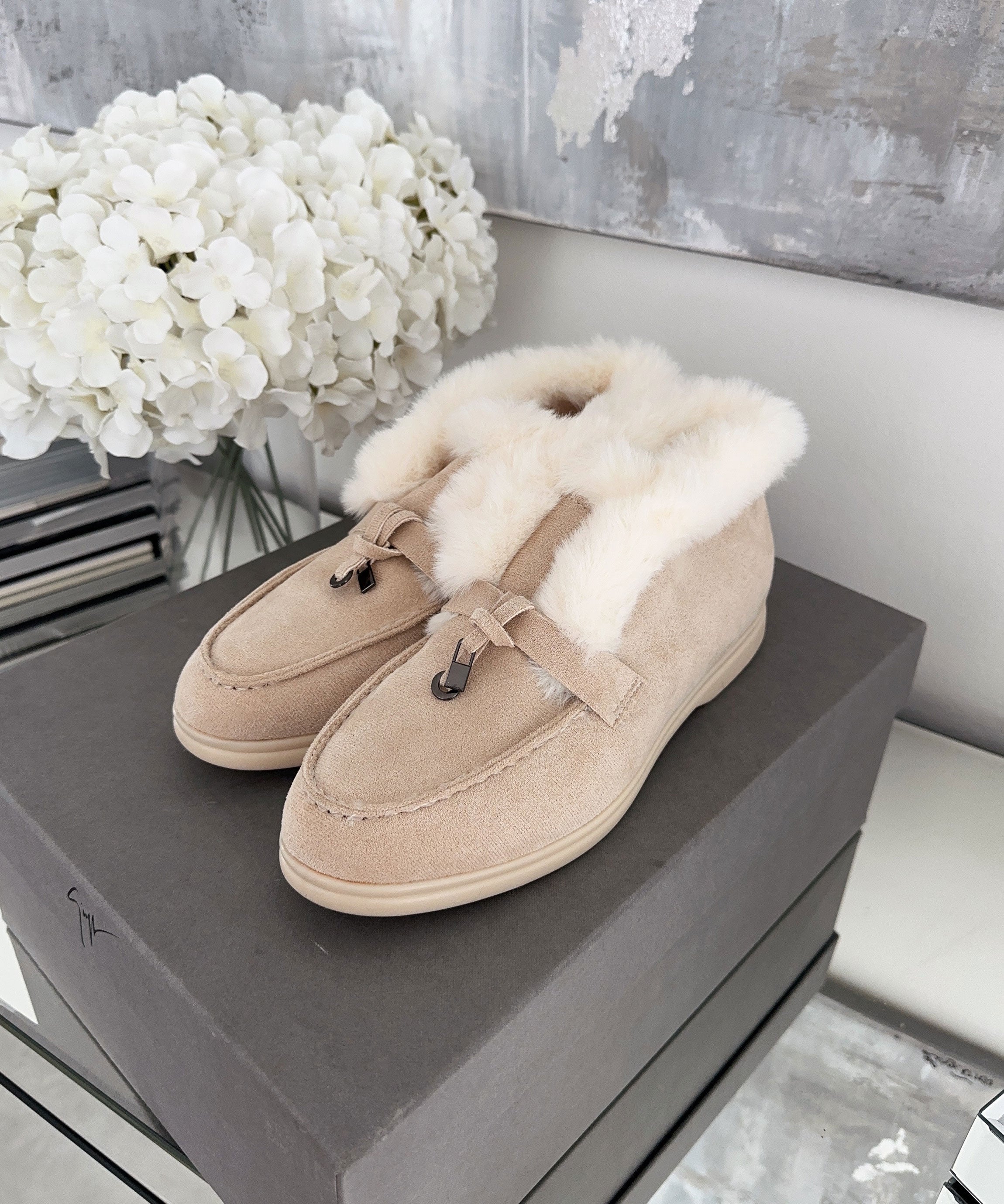 Lina - Gefütterte Loafer Beige